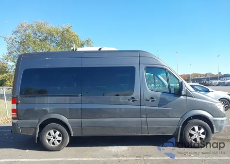 2013 Mercedes-Benz Sprinter 2500 Normal Roof из США, поврежденный, VIN WDZPE7CCXD5788809